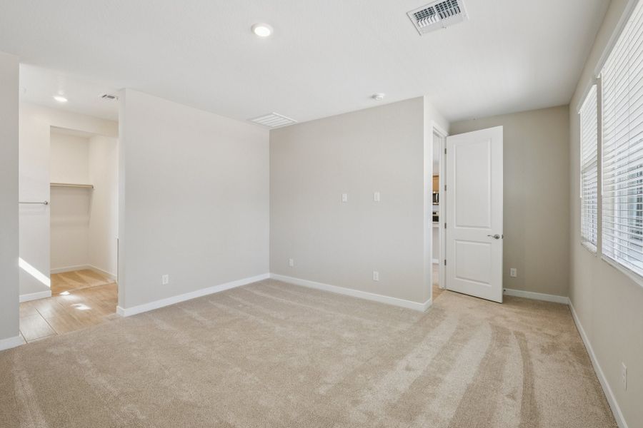 1,556sf New Home in Buckeye, AZ.  - Slide 21