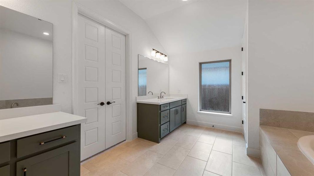 Furnished interior view inside a new home in Terraces, Rockwall (Image 7).