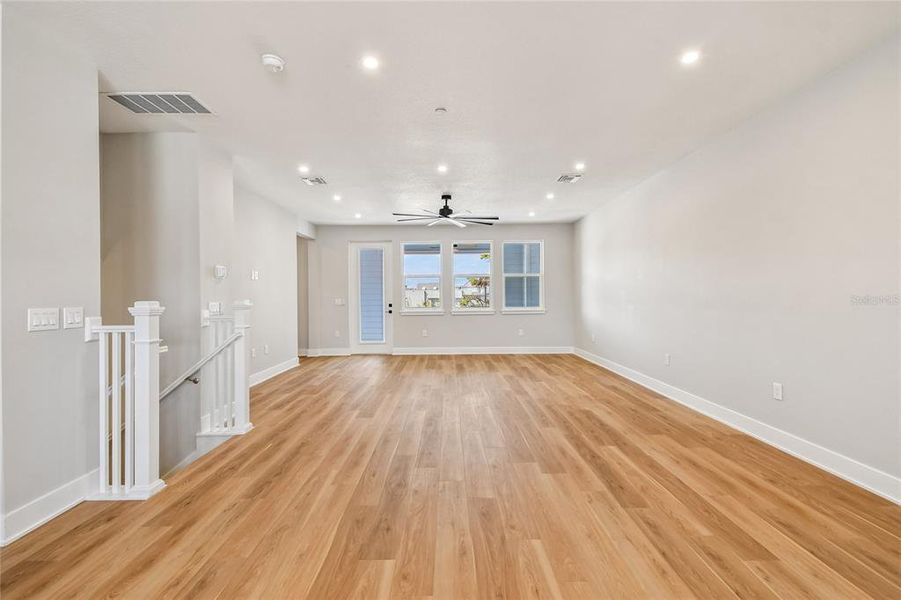 Spacious, unfurnished interior of a new home in EvenTide, New Smyrna Beach (Image 12).