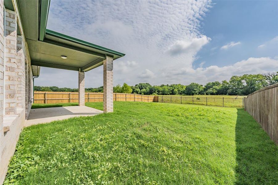 Exterior details and patio area of a home in , Fort Worth (Image 23).