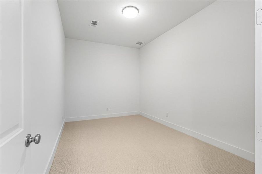 Spacious, unfurnished interior of a new home in Sonoma Verde: 70ft. lots, McLendon-Chisholm (Image 27). Spacious, unfurnished interior of a new home in Sonoma Verde: 70ft. lots, McLendon-Chisholm (Image 27).