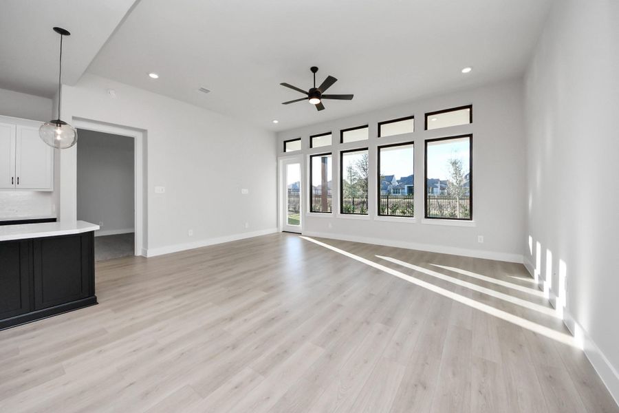 Spacious, unfurnished interior of a new home in Elyson, Katy (Image 40).
