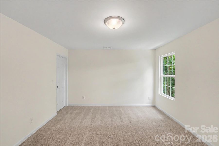 Spacious, unfurnished interior of a new home in , Rock Hill (Image 20). Spacious, unfurnished interior of a new home in , Rock Hill (Image 20).