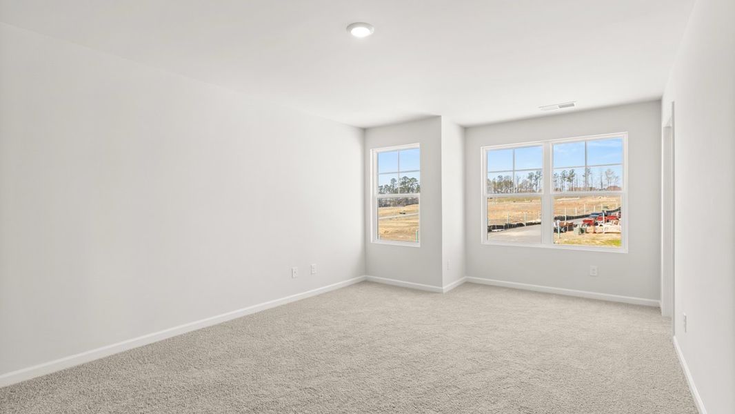 Spacious, unfurnished interior of a new home in Carlton, Douglasville (Image 21).