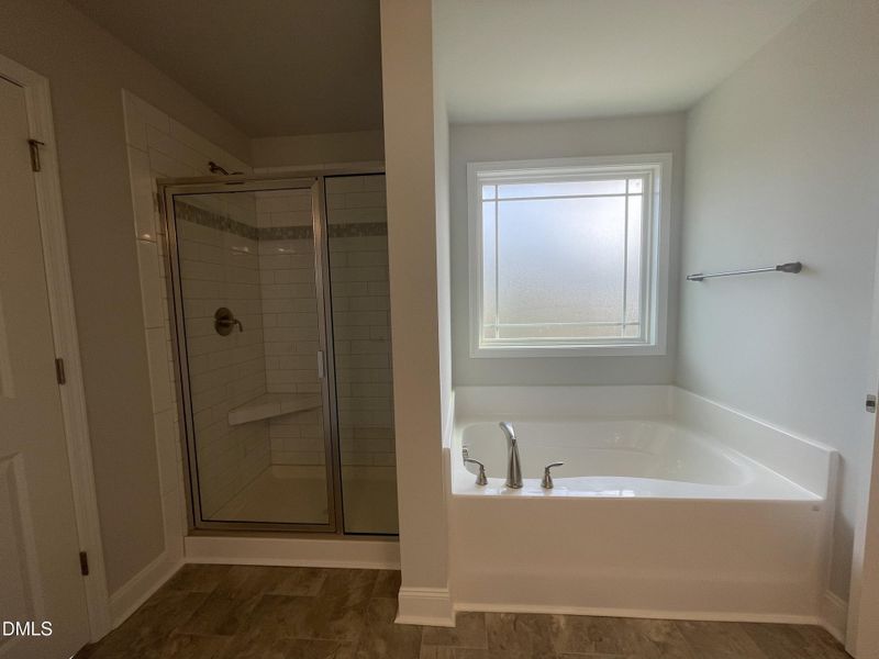 94CE44EE-6CE9-4399-BF2B-9E95A35FBACD 94CE44EE-6CE9-4399-BF2B-9E95A35FBACD