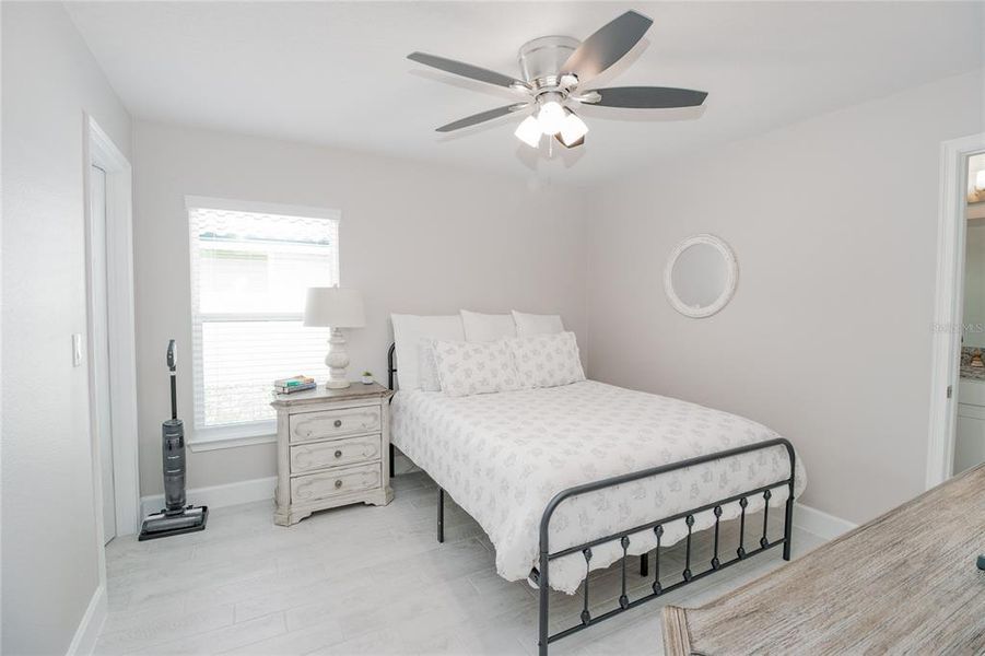 Furnished interior view inside a new home in , Auburndale (Image 20).
