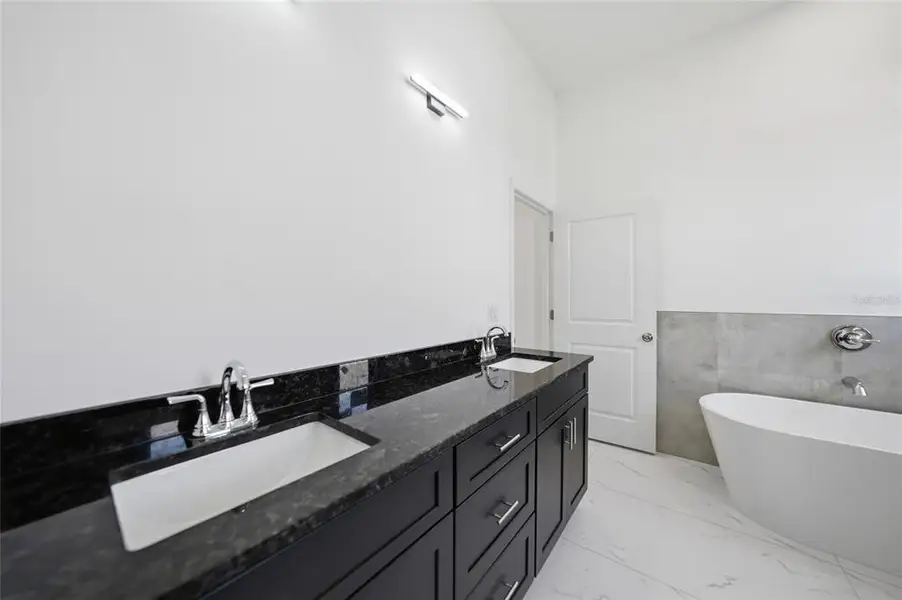 Furnished interior view inside a new home in , Port Charlotte (Image 10).