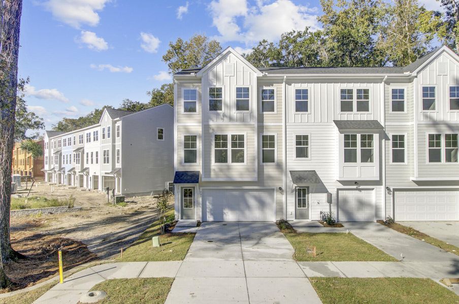 Image 51 of a home in Indigo Grove Townhomes.