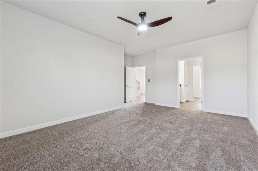 Spacious, unfurnished interior of a new home in Southern Hills, McDonough (Image 12). Spacious, unfurnished interior of a new home in Southern Hills, McDonough (Image 12).