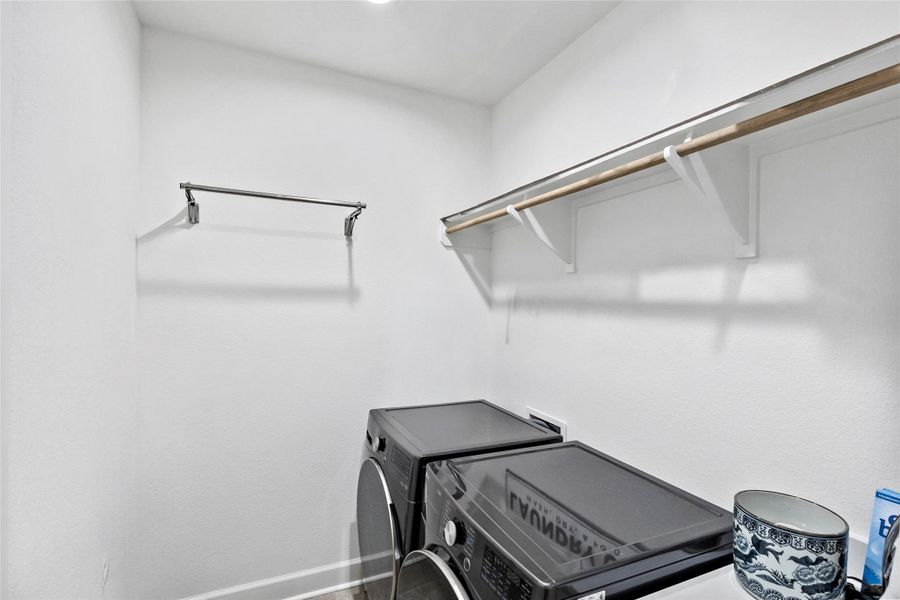 Furnished interior view inside a new home in , Bryan (Image 4).