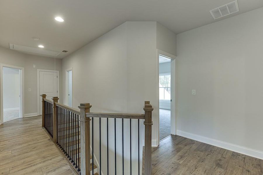 Spacious, unfurnished interior of a new home in , Bishop (Image 43).
