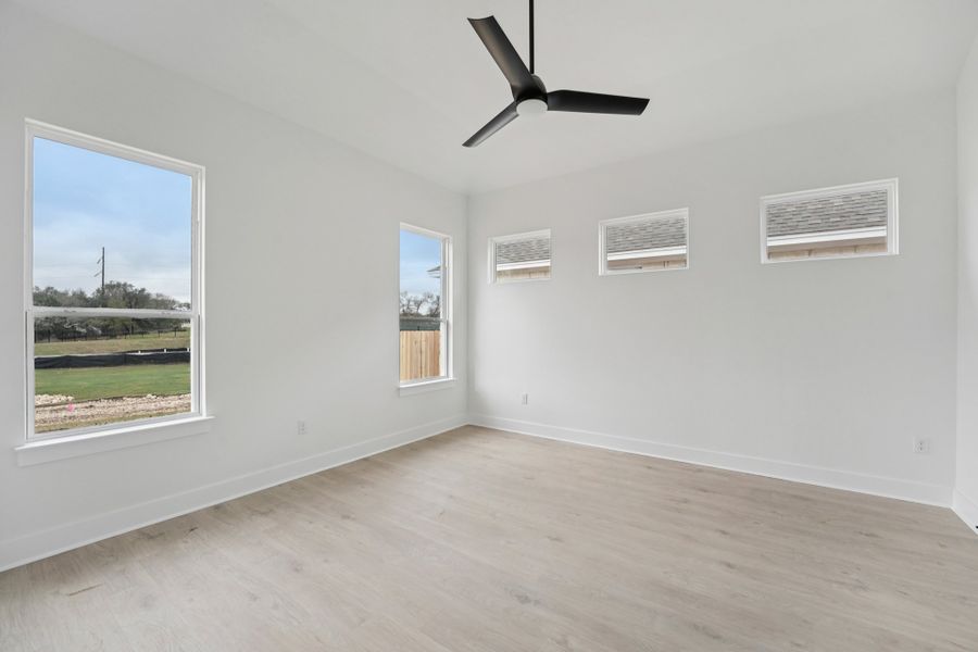 22 web or mls San Saba Dr S2412 022