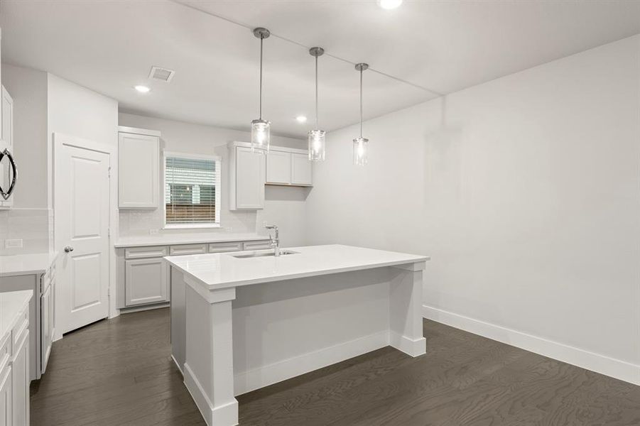 10. 2028 Jasper - Kitchen (4) 10. 2028 Jasper - Kitchen (4)