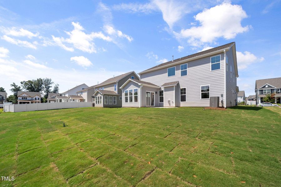 5-web-or-mls-DSC_9384 5-web-or-mls-DSC_9384