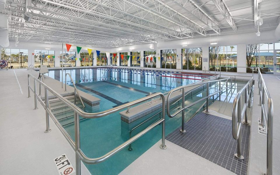 Community amenities in , Summerville (Image 33).