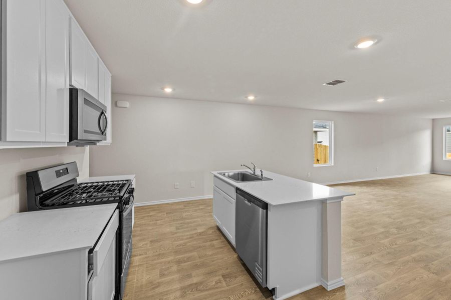Furnished interior view inside a new home in Sunset Oaks, Maxwell (Image 8).