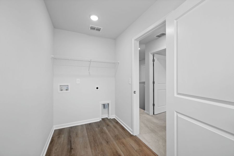 Spacious, unfurnished interior of a new home in Grand Arbor, Blythewood (Image 25).