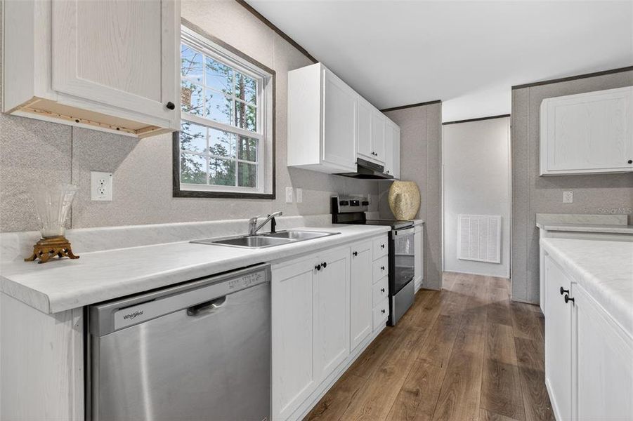 Furnished interior view inside a new home in , Interlachen (Image 4).