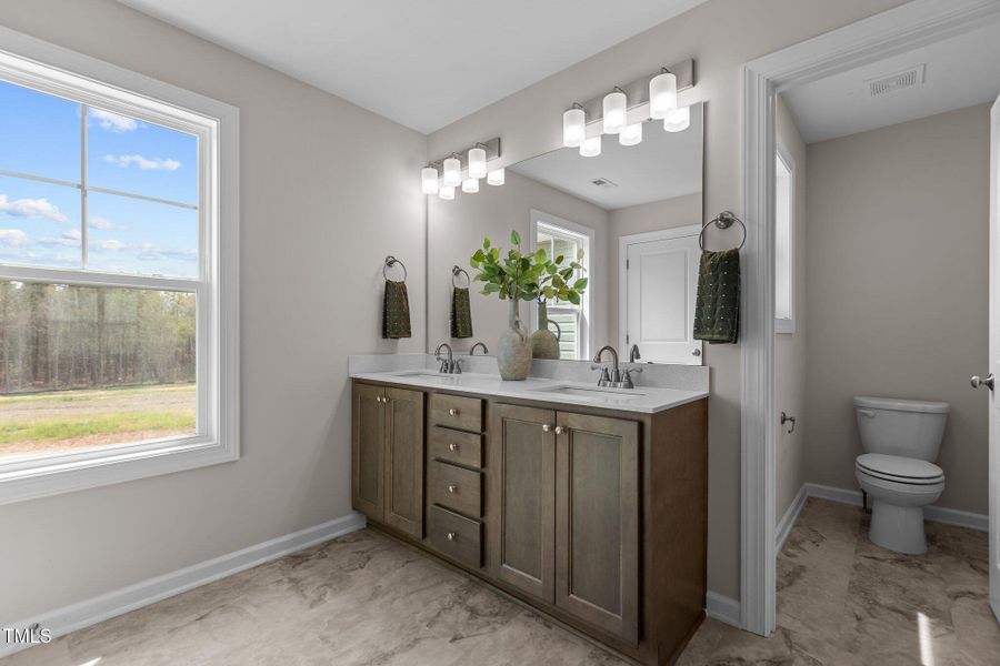 32-web-or-mls-2N6A0112 32-web-or-mls-2N6A0112