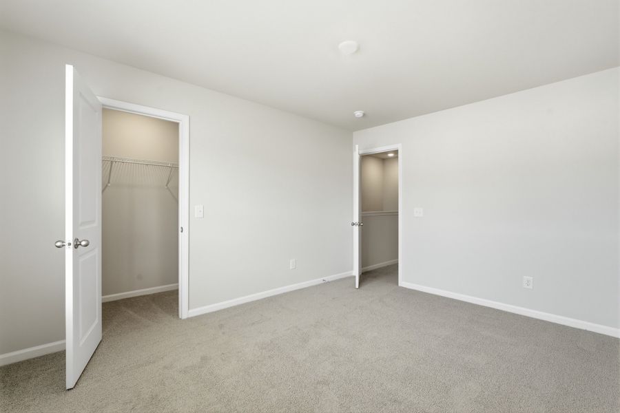Spacious, unfurnished interior of a new home in Liberty Village, Flemington (Image 23).