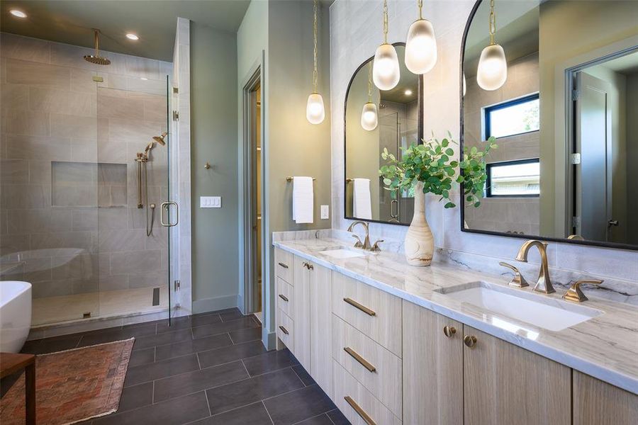 Furnished interior view inside a new home in , Dallas (Image 17).