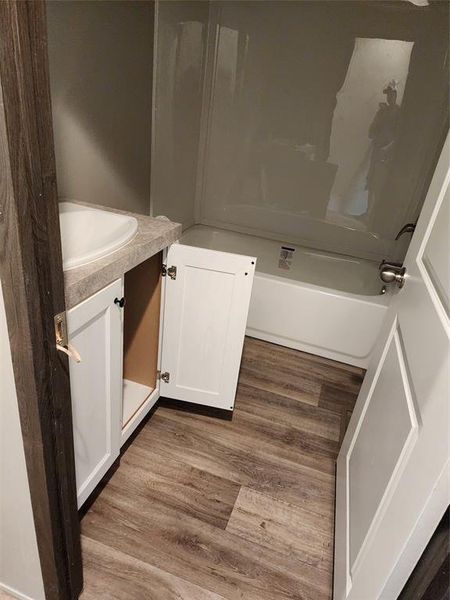 Image 23 of a home in .