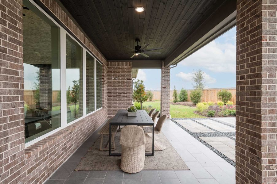 Representative exterior details of a home built from the Milan by Tri Pointe Homes in Dunham Pointe, Cypress (Image 29).