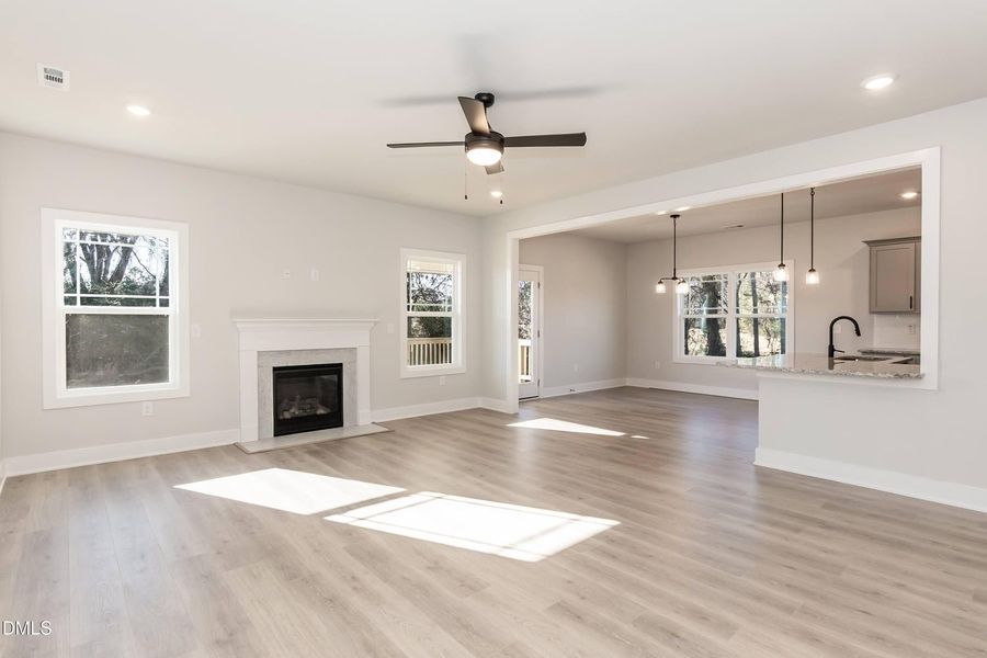 Spacious, unfurnished interior of a new home in Charlotte's Ridge, Middlesex (Image 22).