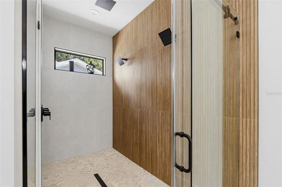 Close-up of interior finishes inside a home in , Tampa (Image 21). Close-up of interior finishes inside a home in , Tampa (Image 21).