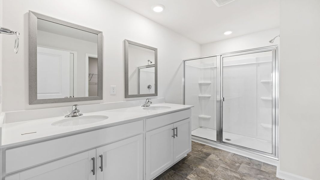 Furnished interior view inside a new home in Harrier Point, Woodruff (Image 11).