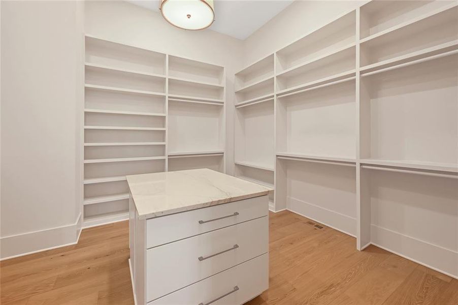 Image 56 of a home in .