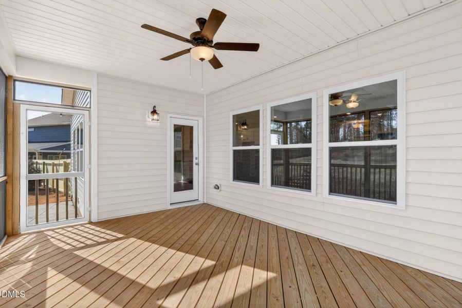 DC 125 Selma French Country-41 DC 125 Selma French Country-41