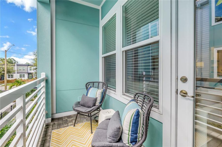 Furnished interior view inside a new home in , St. Petersburg (Image 26).