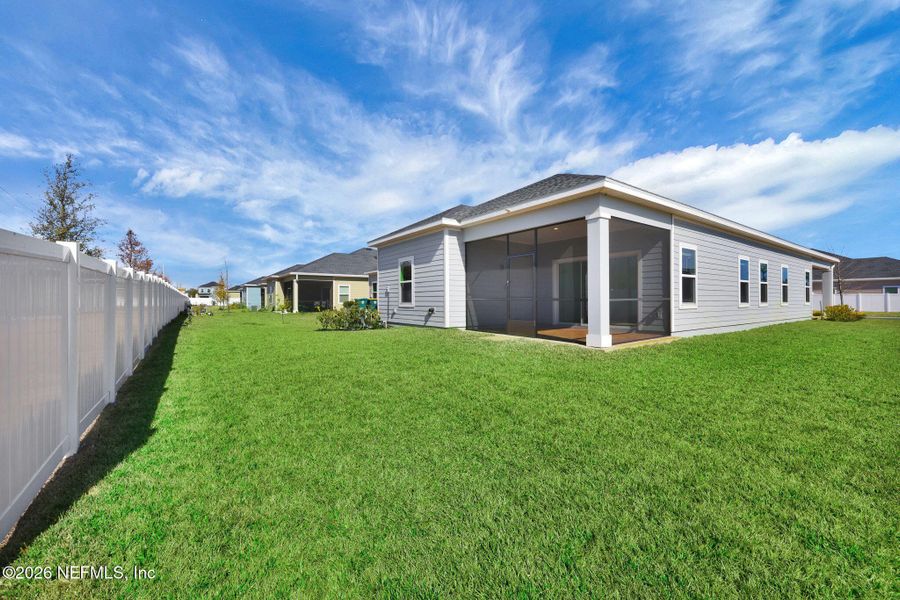 Exterior details and patio area of a home in , Jacksonville (Image 28).