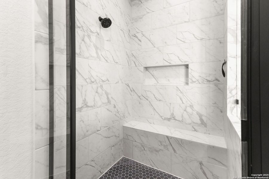 Furnished interior view inside a new home in Meadows Of Mill Creek 60', Seguin (Image 22).