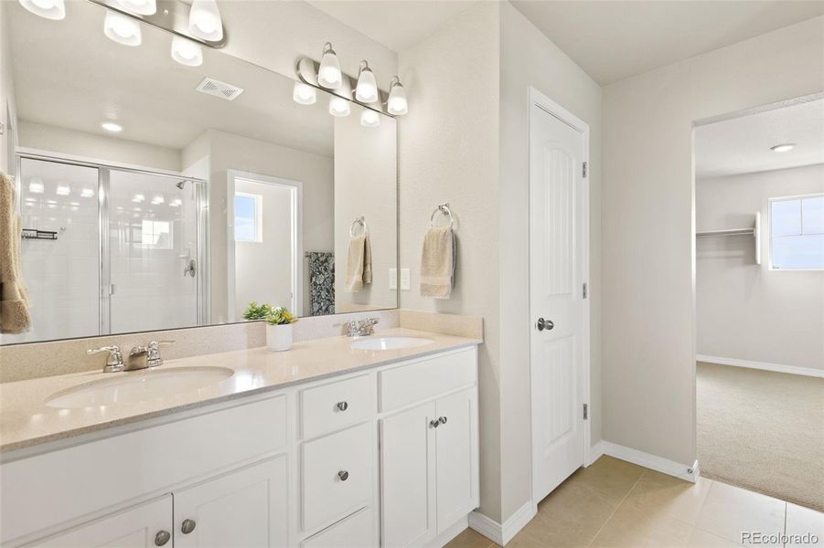 Furnished interior view inside a new home in , Peyton (Image 10).