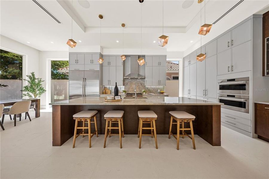 Furnished interior view inside a new home in , Orlando (Image 53).