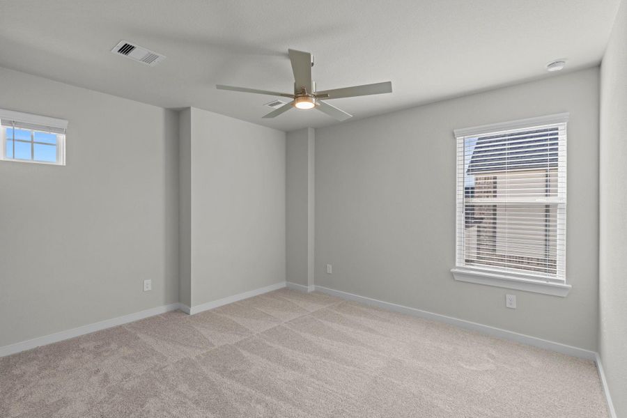 Spacious, unfurnished interior of a new home in Briarwood Crossing, Rosenberg (Image 25). Spacious, unfurnished interior of a new home in Briarwood Crossing, Rosenberg (Image 25).