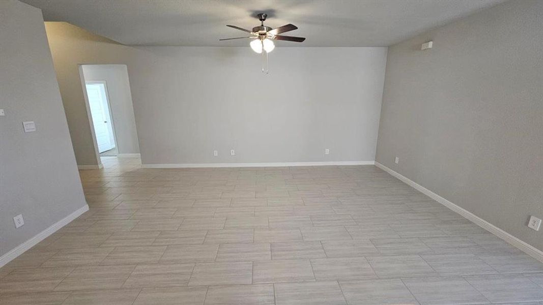 Spacious, unfurnished interior of a new home in Monarch at the Meadows, Denton (Image 13). Spacious, unfurnished interior of a new home in Monarch at the Meadows, Denton (Image 13).