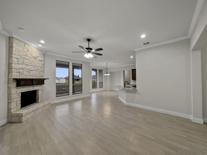 Representative unfurnished interior of a home built from the Jude by Robbie Hale Homes in High Meadows Estates, Nevada (Image 35).