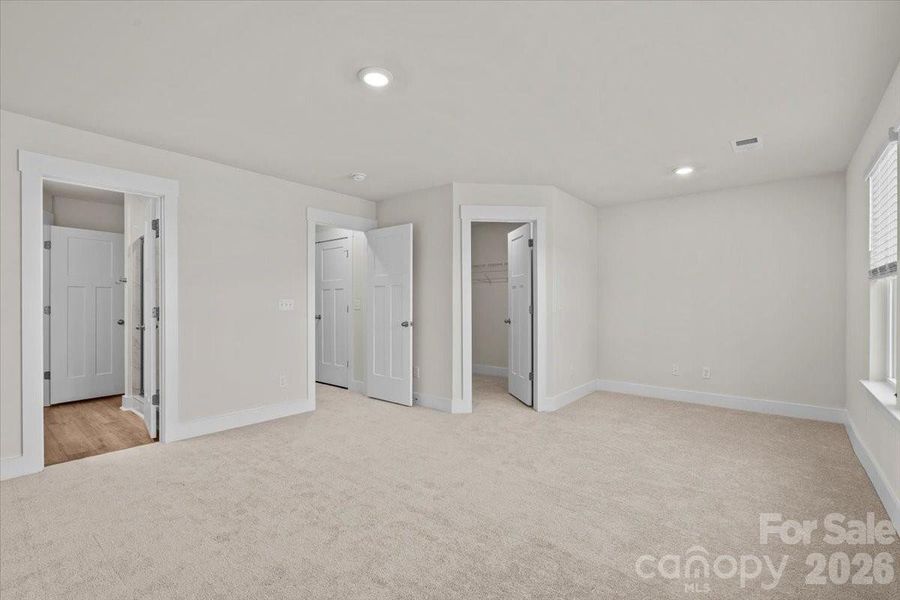 Spacious Primary Suite