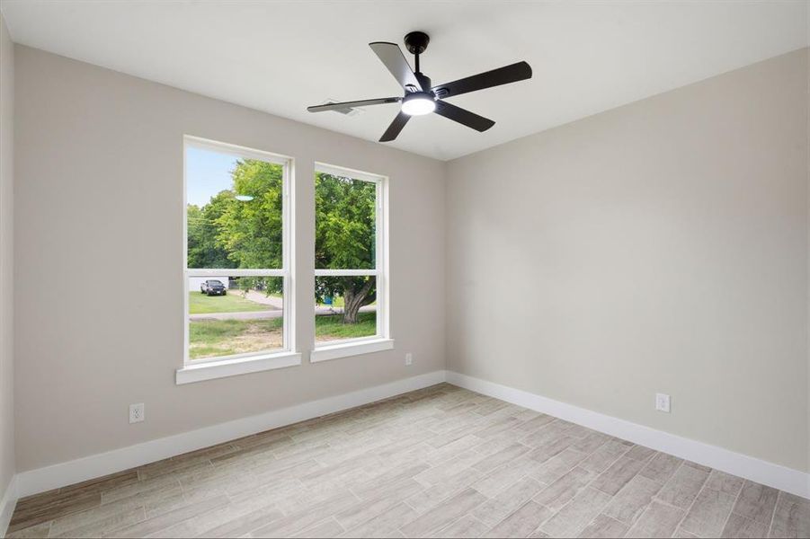 Spacious, unfurnished interior of a new home in , Ennis (Image 17).