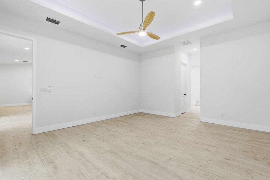 Spacious, unfurnished interior of a new home in , Lake Worth (Image 15). Spacious, unfurnished interior of a new home in , Lake Worth (Image 15).