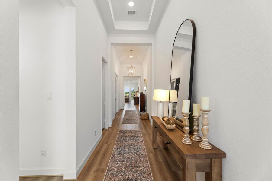 Long entry with 13 ft ceiling.