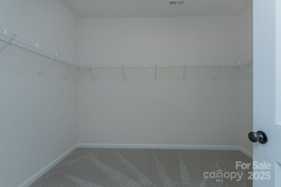 Spacious, unfurnished interior of a new home in Green Acres, Concord (Image 20).