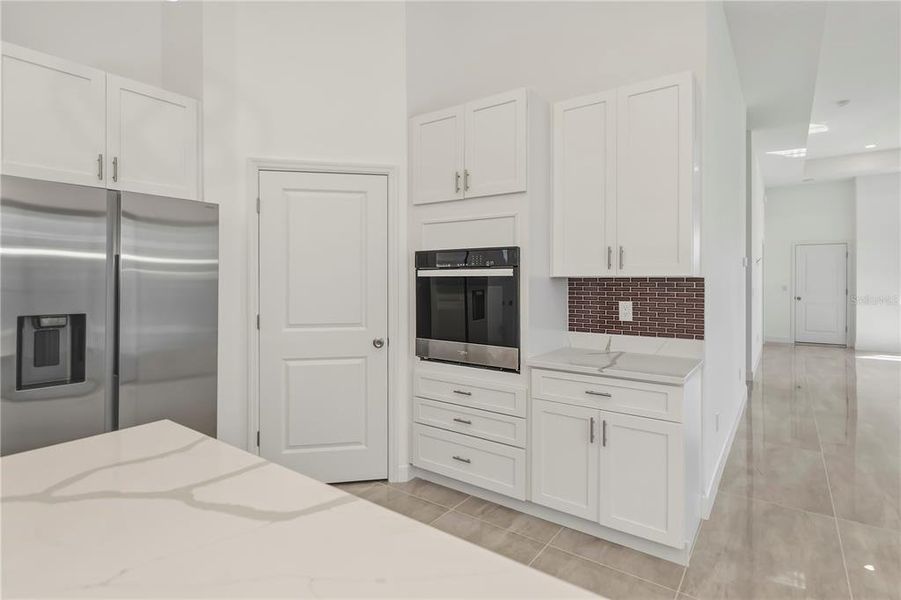 Furnished interior view inside a new home in , Port Charlotte (Image 39).