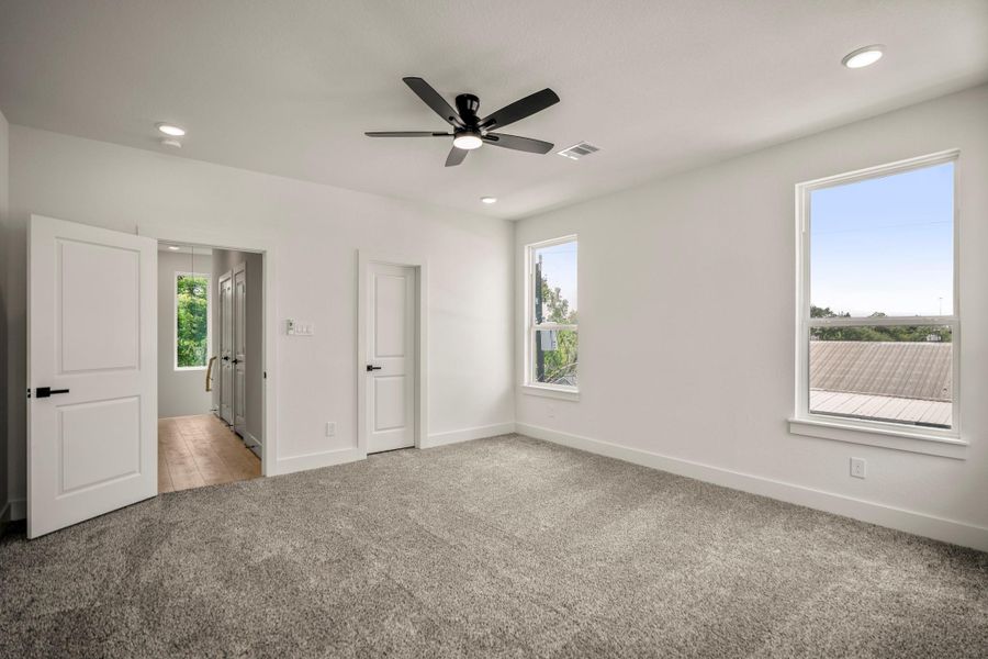Spacious, unfurnished interior of a new home in , Houston (Image 36). Spacious, unfurnished interior of a new home in , Houston (Image 36).