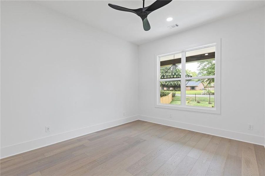 Spacious, unfurnished interior of a new home in , Lilburn (Image 64).