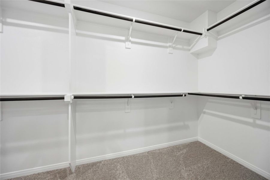 Spacious, unfurnished interior of a new home in Sundance Cove, Crosby (Image 13).