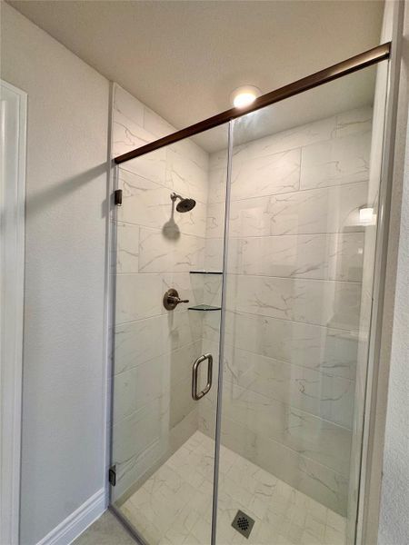 Close-up of interior finishes inside a home in Grand Oaks Reserve, Cleveland (Image 19).